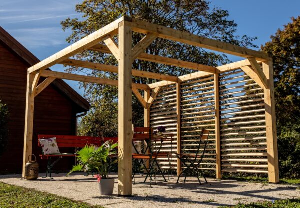 VTDO 3431 V Auvent VENETO fabriqué en douglas massif bois Français naturellement durable avec ventelles réglables mur / surface au sol : 10,60 m2 / Fabriqué en France / Garantie : 5 ans contre les attaques d'insectes et le pourrissement