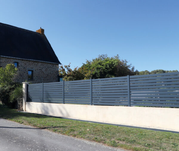 Clôture aluminium ajourée Bollène