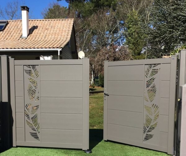 Portail aluminium battant Nice