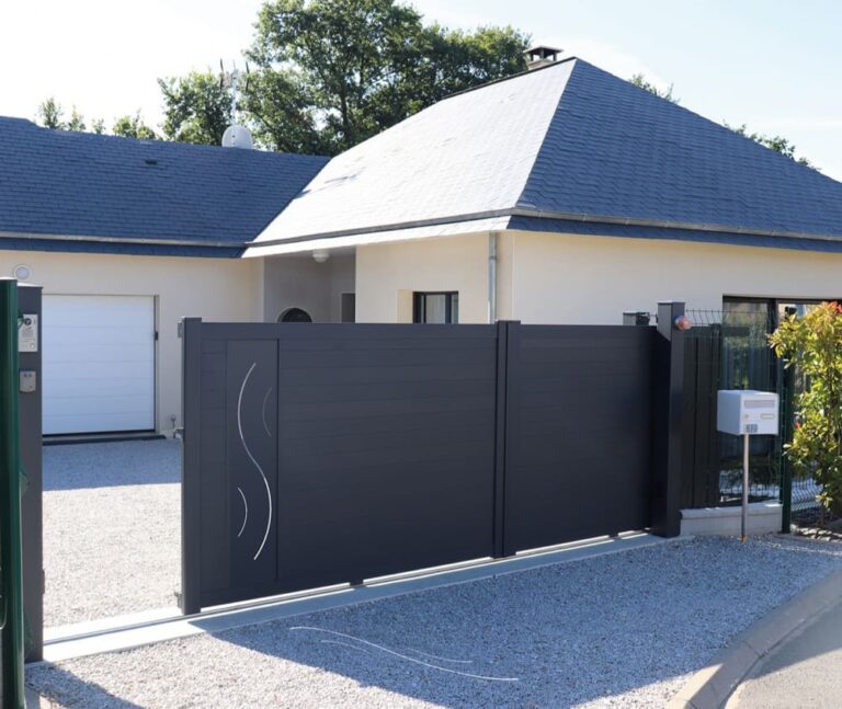 Portail aluminium coulissant Nice