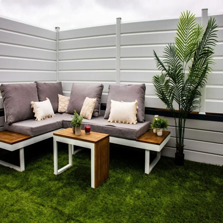Clôture persienne CLOSEA PVC blanc 4 Image d'ambiance clôture pvc blanc CLOSEA