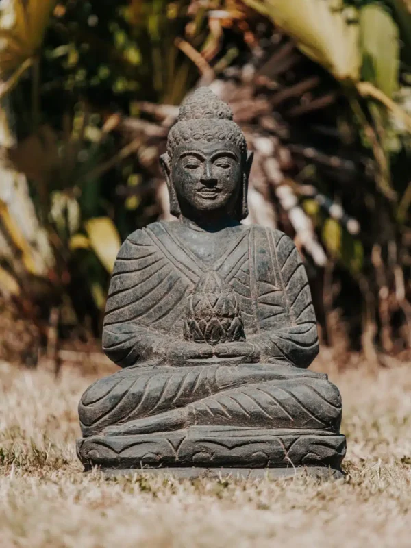 CMJ-PV-SBLOTUS-50-ANT Statue Bouddha fleur de lotus en pierre naturelle - Noir antique 50cm