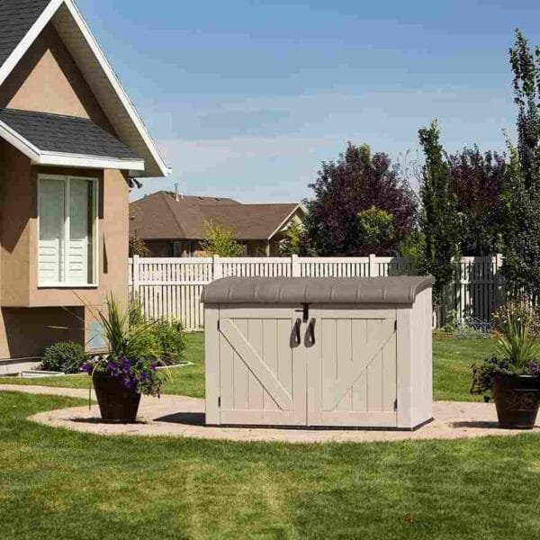 Abri de rangement extérieur étanche - Lifetime #60170