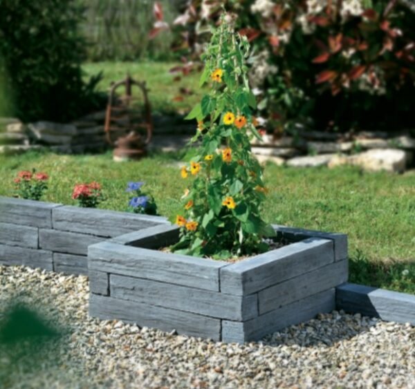 Bordure schiste ton ardoise 50 cm - Lot de 6 unités 1 Jardinière réalisée avec la bordure schiste ton ardoise