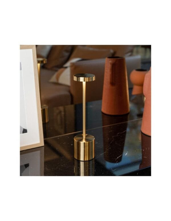 Lampe de table sans fil GOLD D0005 sur une table, vue principale