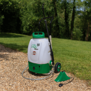 Image principale du pulvérisateur à batterie PRBAT20/VIT16 en action avec un utilisateur l'utilisant dans un jardin.