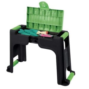 Image montrant un agenouilloir de jardin PRAGENP1 avec rangement ouvert et outils à l'intérieur