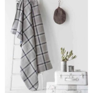 Plaid gris rayé noir Plaid Nature 130X170cm sur échelle, C0237G