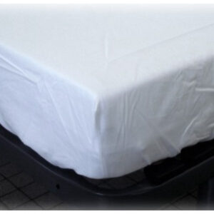 Drap housse 80 x 190 cm polycoton blanc sur un matelas, référence C0036