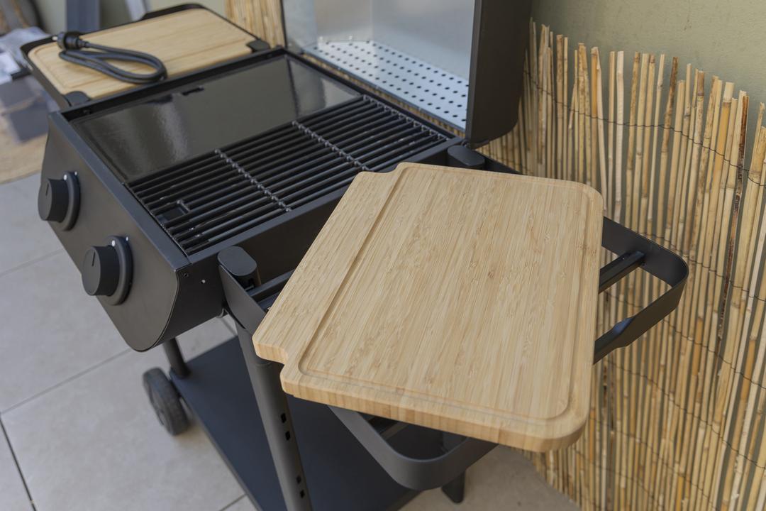Barbecue électrique pour balcon FLAVO 50 SC ELEC 4 Barbecue électrique balcon FLAVO 50 SC ELEC avec chariot et tablettes modulables, référence EL004T ST