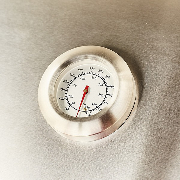 Thermomètre intégré du barbecue fidgi 4, modèle AM064SBI, pour un contrôle précis de la cuisson.