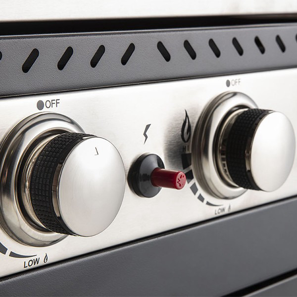 Gros plan sur les boutons de réglage du barbecue fidgi 4, modèle AM064SBI