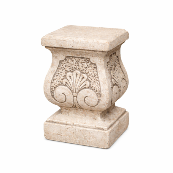 Socle en pierre pour jardin, modèle haut - hauteur 46 cm - ton vieilli, image principale